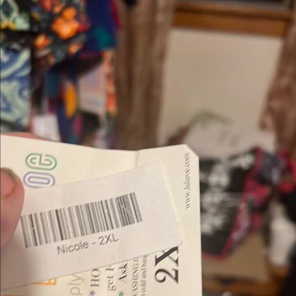 LuLaRoe Nicole 2XL NWT Midi Raglan Sleeve Embellished Dress - Picture 2 of 3